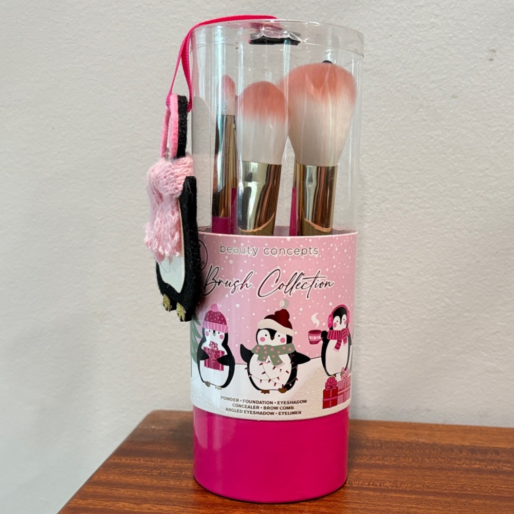 Beauty Concepts Brush Collection with Pink Handles